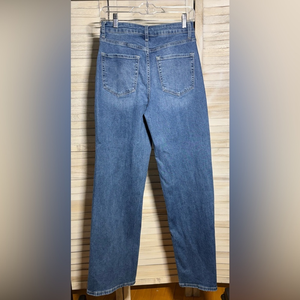 EUC VERVET High-Rise Straight Leg Jeans - Size 27 - Medium Wash - Picture 2 of 4